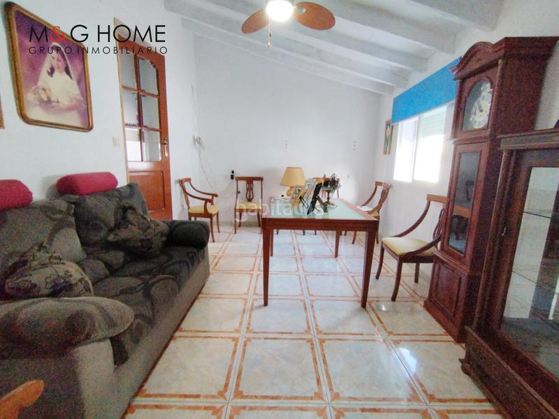 Foto d7366795-87ac-4730-822c-dce4fd3cf0b4. House with parking in Centro Histórico Vélez - Málaga