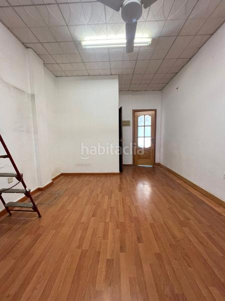 Foto 3ed436e7-5d41-49a3-99b5-6471803f7923. Lloguer local comercial a Capuchinos - Los Olivos Vélez - Málaga