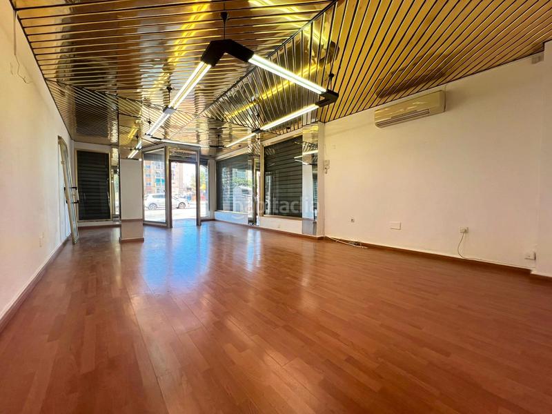 Foto 30b82bf8-23dc-4551-aabb-dfb898ac2cf7. Miete geschäftsraum in Capuchinos - Los Olivos Vélez - Málaga