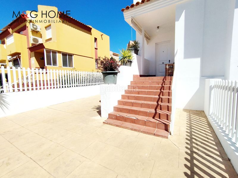 Foto a4a3f23a-58bc-4da7-91af-2a634f1c7476. Casa pareada chalet pareado zona El Limonar, vélez-málaga en Vélez - Málaga