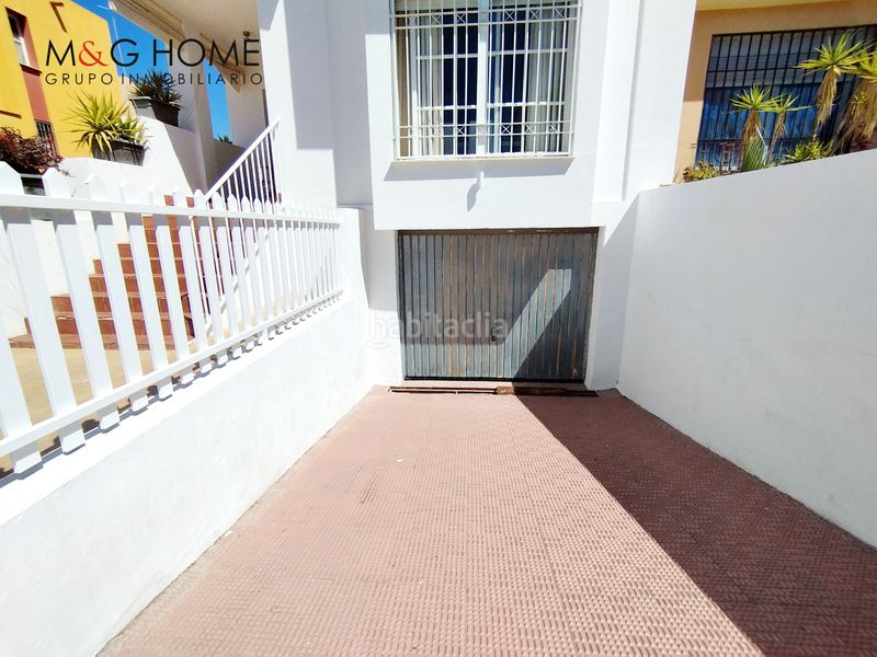 Foto f31929df-0f76-4bd2-95bb-b5577ba5c871. Casa pareada chalet pareado zona El Limonar, vélez-málaga en Vélez - Málaga