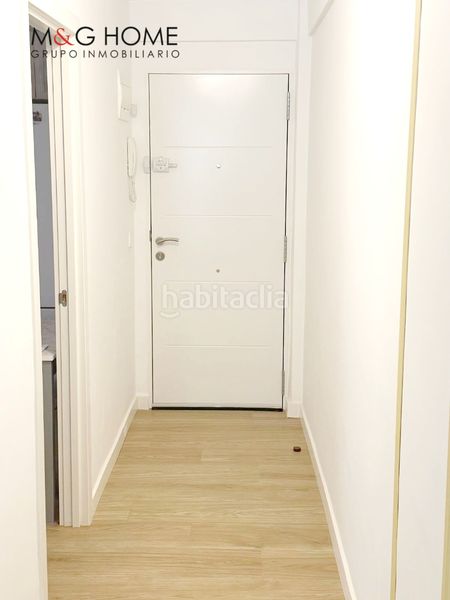 Foto ca1fd740-9314-4957-9037-378d97830fed. Pis a Poniente-Faro Torre del Mar