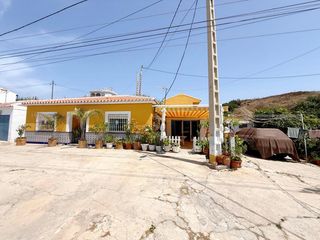 Haus in Lagos. Casa con vistas al mar en lagos