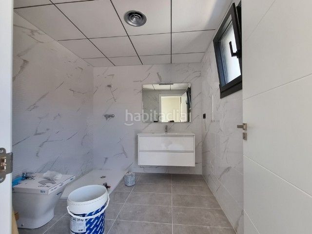 Foto 8dac73dc-abb5-47cb-af19-d8530721a2da. Casa adossada amb calefacció aparcament piscina a Cambrils