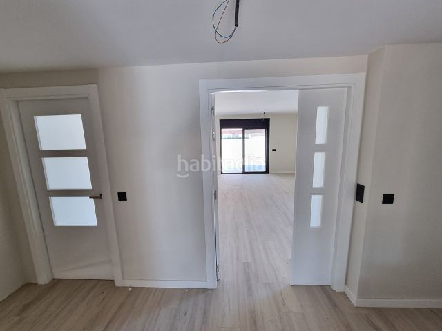 Foto c7039d55-6c46-4bed-963d-bf3ae1e2bac4. Casa adossada amb calefacció aparcament piscina a Cambrils