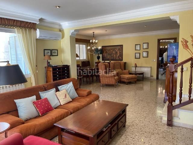 Foto 28d804aa-6e88-4271-bc55-b7ef72e0a928. Chalet en Vilafortuny Cambrils