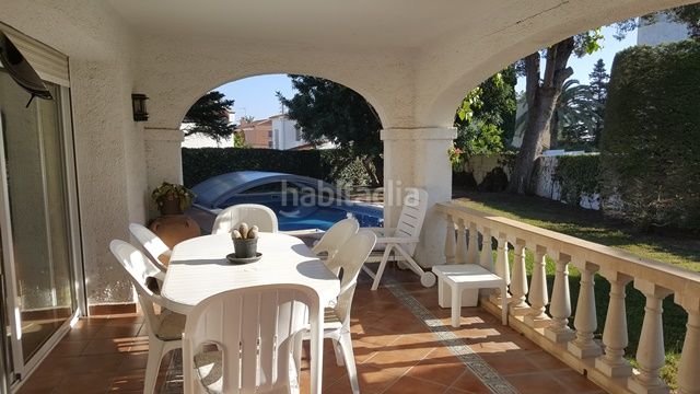 Foto 80f93f79-71eb-439b-aa64-c39d72f09818. Xalet amb piscina a Vilafortuny Cambrils