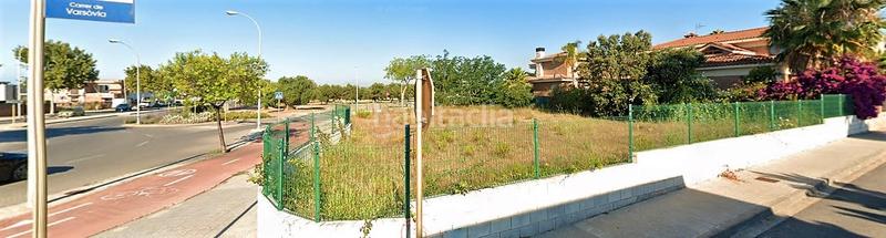 Foto 0539047a-07c2-4806-ad6e-705cffdf7752. Terrain résidentiel dans carrer varsòvia 3 dans Els Ametllers Cambrils