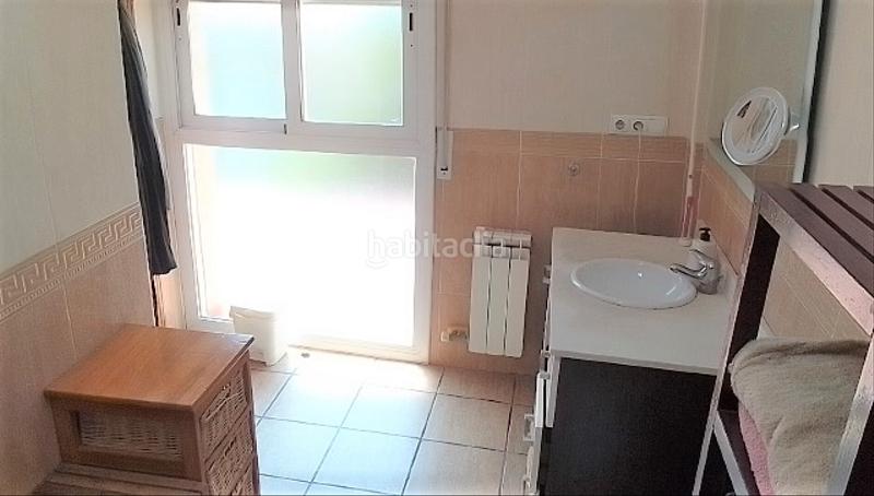 Foto 876dbae9-02a7-4ade-a637-53a177a147c6. Casa a schiera con riscaldamento parcheggio in Els Ametllers Cambrils