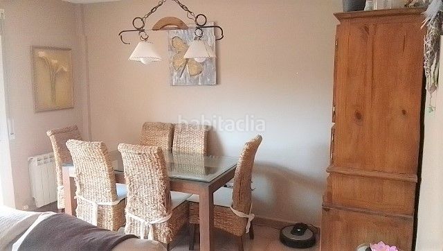 Foto e2a40fae-5ba5-4bee-8859-4519a23a243c. Casa adossada amb aparcament a Els Ametllers Cambrils