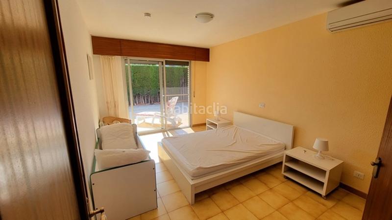 Foto c3ffea62-1e28-4553-8961-dd38571a4105. Chalet casa en planta baja ideal para gran familia en Cambrils