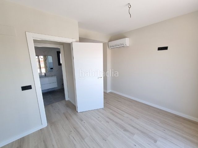 Foto 5924b73a-5b14-4a7d-b640-ea79334b0a82. Casa adossada amb calefacció aparcament a Jardins de Vilafortuny - Mas d'en Bosch Cambrils