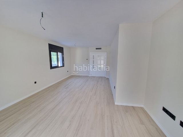 Foto 9d3ea8ca-3ca0-4b44-b9fb-77dbd1f60ed9. Casa adossada amb calefacció aparcament a Jardins de Vilafortuny - Mas d'en Bosch Cambrils