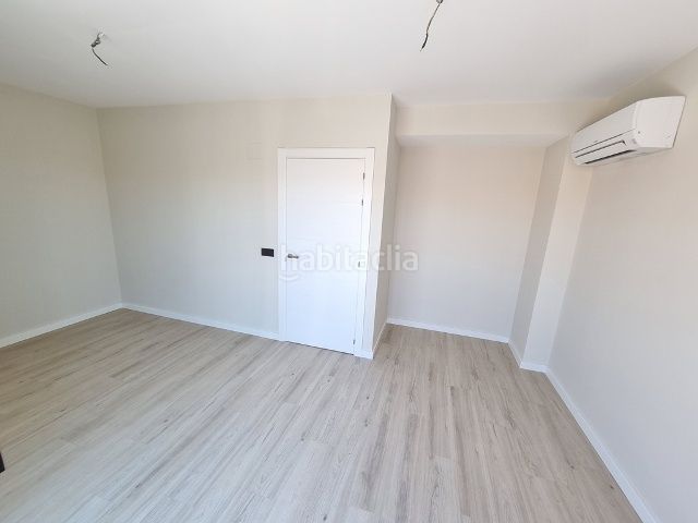 Foto c3052e02-83a6-479c-bb2c-2f53f59dc77f. Casa adossada amb calefacció aparcament a Jardins de Vilafortuny - Mas d'en Bosch Cambrils
