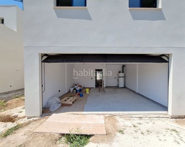Foto d6dee393-213c-4713-ab1a-3896f8f3d583. Casa adossada amb calefacció aparcament a Jardins de Vilafortuny - Mas d'en Bosch Cambrils
