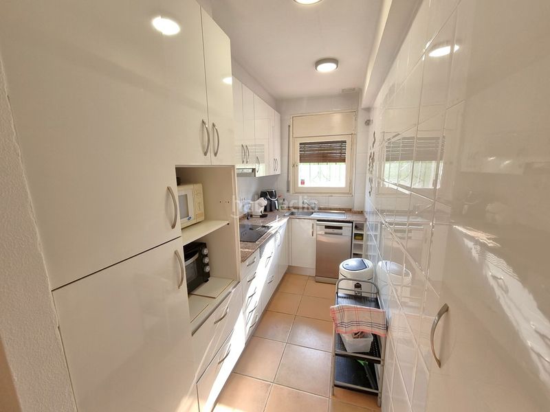 Foto 1b073932-bfbd-413e-b915-8067f457b2ce. Casa adossada amb xemeneia aparcament a Vilafortuny Cambrils