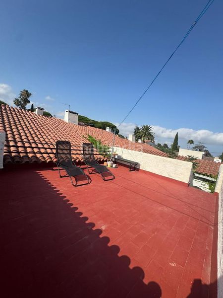 Foto 5823ac7a-fe33-4c6d-89bc-96ee3140cc16. Casa adossada amb xemeneia aparcament a Vilafortuny Cambrils