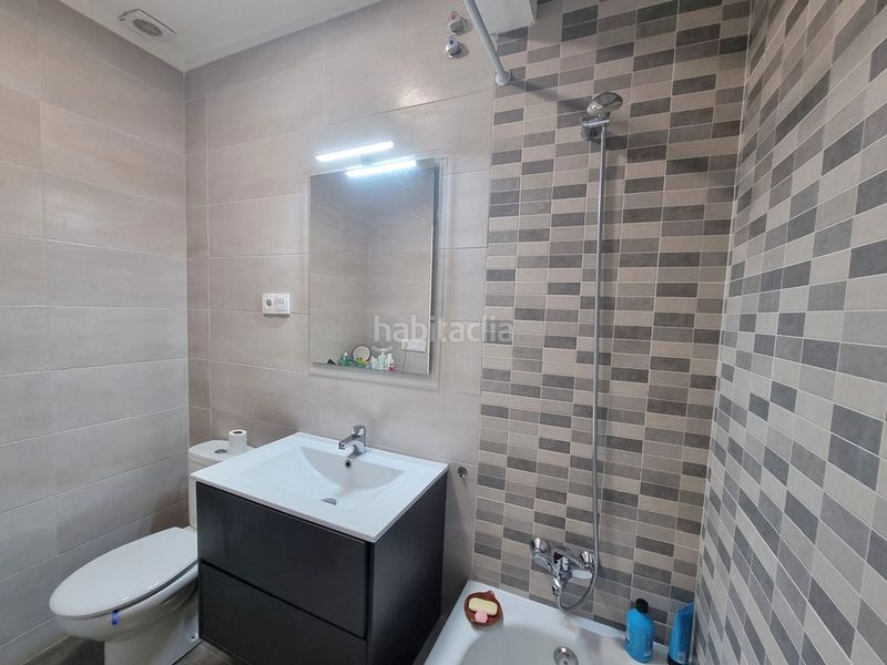 Foto bbe38e07-1567-4ede-a11e-4a1f81291d39. Casa adossada amb xemeneia aparcament a Vilafortuny Cambrils