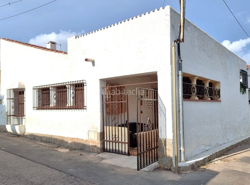 Foto c0f09e76-039f-4972-ae42-c8b733fe8e5c. Casa adossada amb xemeneia aparcament a Vilafortuny Cambrils