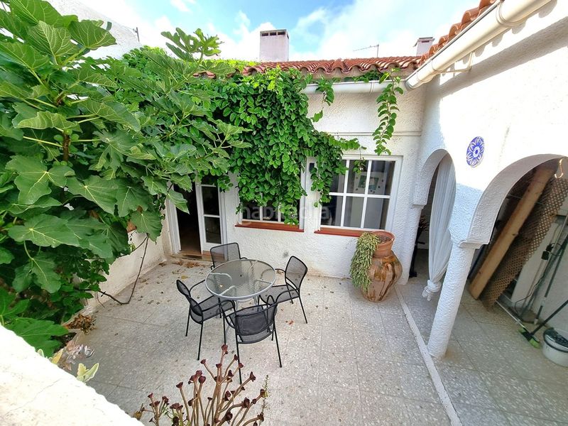 Foto f66ad371-f8b4-459e-8302-2459c5578205. Casa adossada amb xemeneia aparcament a Vilafortuny Cambrils