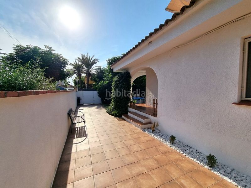Foto 90304407-a453-4142-a550-0a2f9d18631e. Casa adossada amb calefacció aparcament piscina a Cambrils