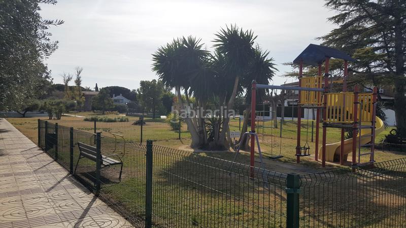 Foto 2294b037-9c56-4e74-8c60-391726a07271. Maison jumelée avec cheminée chauffage parking piscine dans Cambrils