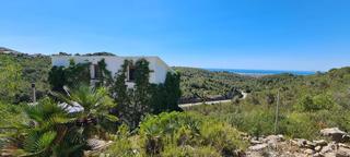 Maison à Canyelles. Descubre tu paraíso ideal en la exclusiva urbanización selva mar