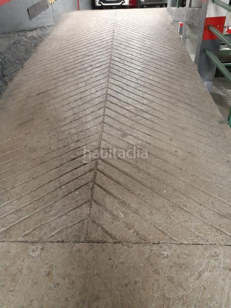 Foto 06e934a7-10ce-474a-9bc7-bf5d3fe3bbd1. Rent car parking in carrer sardenya 228 in Fort Pienc Barcelona