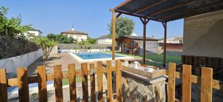 Chalet  Calle font del lleo. Casachalet a 4 vientos, piscina, 500 m2. terreno llano, se puede