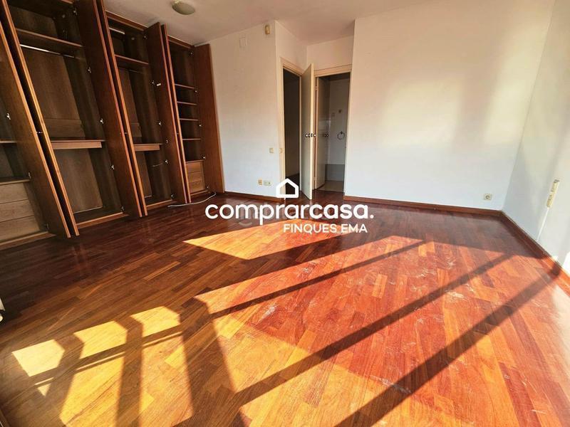 Foto 0dd842ea-06a6-440f-905e-de423f27ce2f. Casa adosada 100 financiacion no le cobramos nada en Cabrils