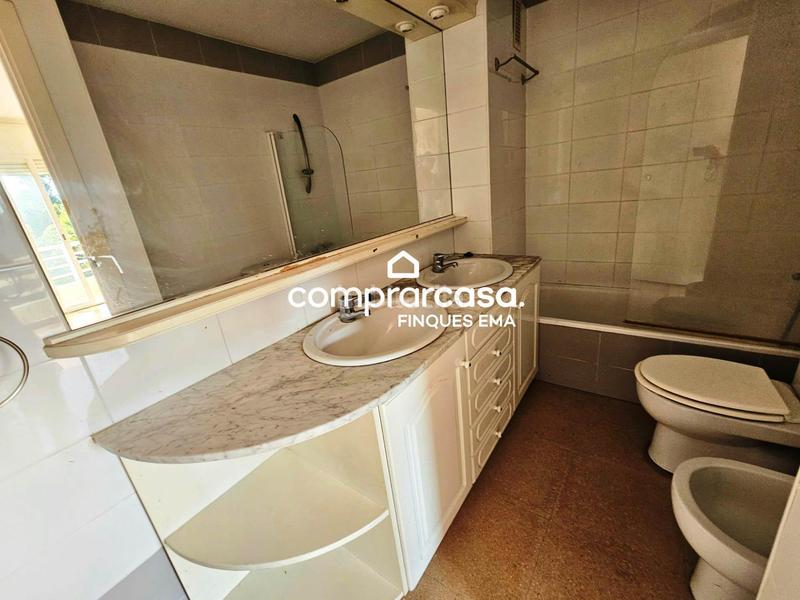 Foto cb655e20-8b84-42da-8db1-dd985f0bf639. Casa adosada 100 financiacion no le cobramos nada en Cabrils