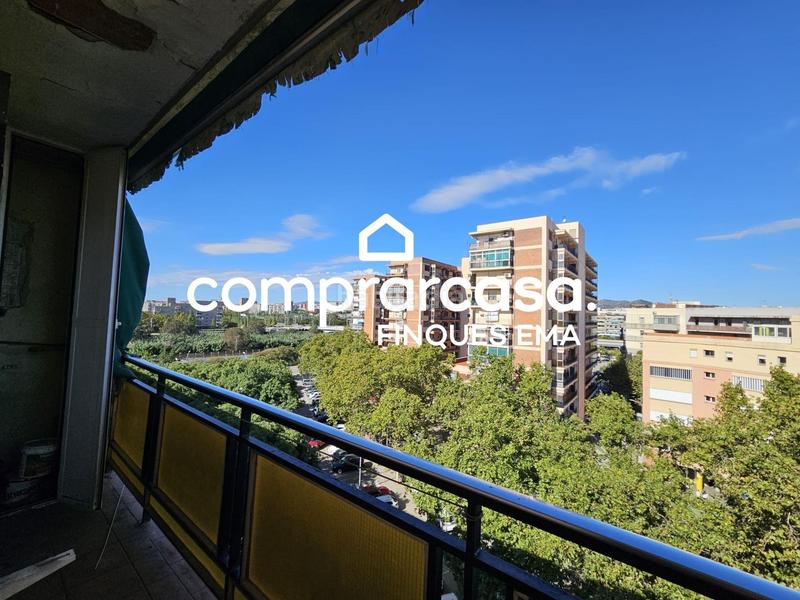 Foto 817d0ddf-2ed9-4fbf-8688-bc0efbe038a8. Pis a Sant Joan Baptista Sant Adrià de Besòs