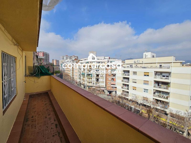 Foto 4034dd69-3786-4d9b-856c-08df604787b3. Ático hasta 100 financiacion y no le cobramos nada ..!! en Hospitalet de Llobregat (L´)