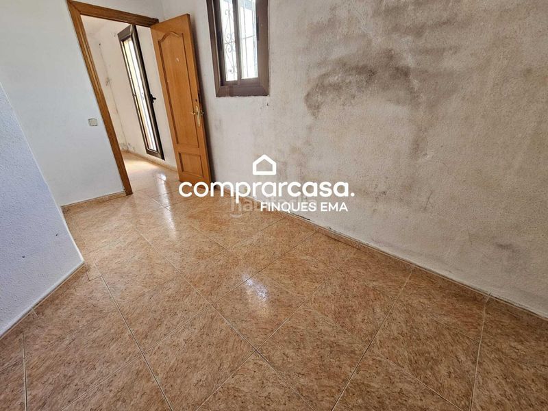 Foto 4f160204-a2bd-4692-ba01-f6ea39ca6737. Ático hasta 100 financiacion y no le cobramos nada ..!! en Hospitalet de Llobregat (L´)