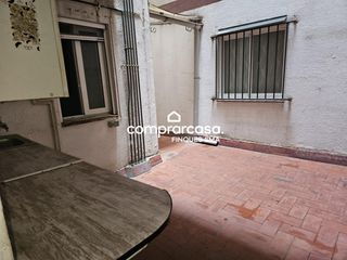 Pis  Calle tres d'abril del. Comoda y amplia vivienda , hasta 100 financiacion  no le cobramo