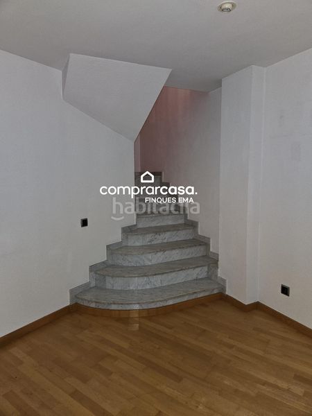 Foto b14fe651-8dac-44d0-bed5-e804512700a7. Àtic amb piscina a Ca n´Oriol Rubí