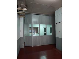 Locale commerciale in Carrer de les roses 44. Almacén local con oficinas   en venta