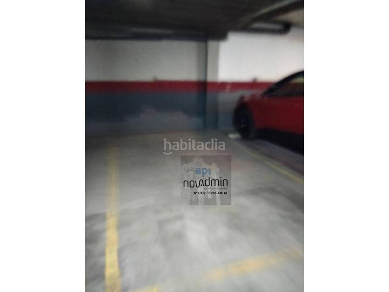 Foto 688bab10-d537-45c4-9725-7b2733c1da30. Parking coche en carrer col·legi 46 2 plazas de garaje en Lleida