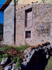 Maison  Carrer unica. Tranquilidad