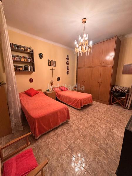 Foto 2dcc4014-a0c8-40c6-a9d0-baf79c8784e7. Pis a avinguda de catalunya 9 a Flix