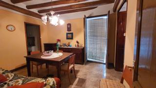 Casale in Carrer major 22. Casa rstica de pueblo situada en el centro histrico de asco