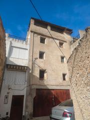 Casa a Carrer comarques catalanes 10. Casa a reformar en la serra d'almos