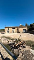 Bauernhof  Pujada de l'empedrat. Finca en venta a la entrada del pueblo de tivissa – gran oportun