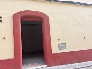 Miete Geschäftsraum in Carrer de padrells 14. Local en alquiler situado en el centro de tivissa