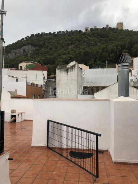 Foto 10e4b8ed-f942-4b09-a171-f0a4facb7a75. Casa con riscaldamento in Ctra. Circunvalación - La Magdalena Jaén