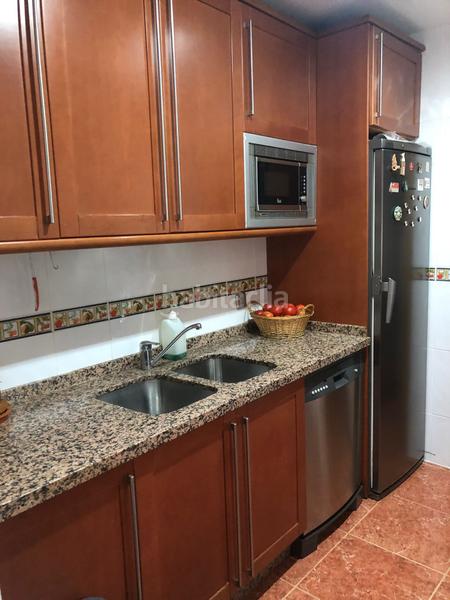 Foto 2504dcbb-2dc1-4f6c-b78d-41144a1005b9. Casa con riscaldamento in Ctra. Circunvalación - La Magdalena Jaén