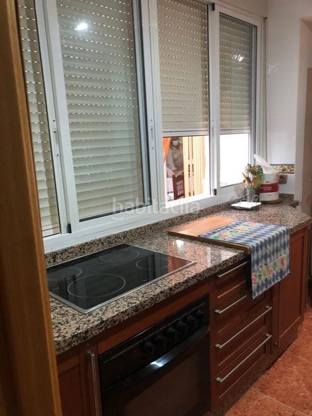 Foto 920031e8-8db7-46a7-9604-ac7e83fd8550. Casa con riscaldamento in Ctra. Circunvalación - La Magdalena Jaén