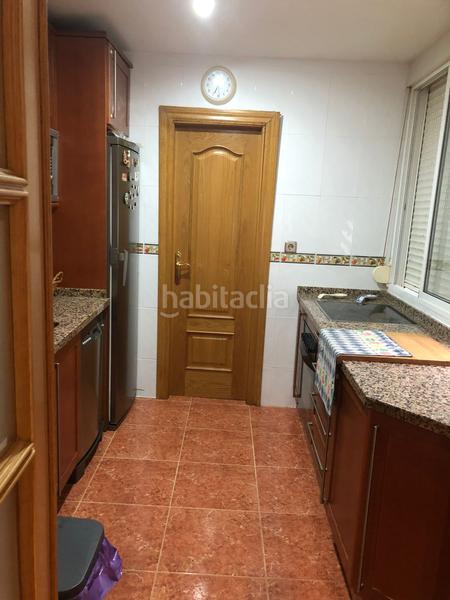 Foto f3a74ccd-4856-4a7d-946a-e0be2c851273. Casa con riscaldamento in Ctra. Circunvalación - La Magdalena Jaén