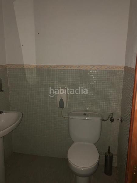 Foto 4315006b-6850-4888-bf16-b64c3fe69823. Alquiler local comercial en Ctra. Circunvalación - La Magdalena Jaén