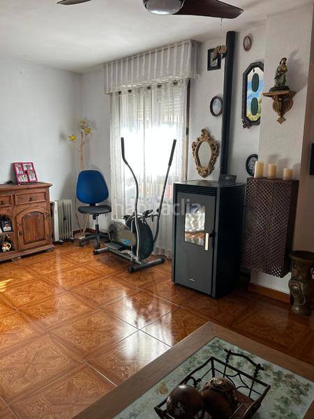 Foto c9a7e32d-480c-4194-b9d2-bf8b3dca7581. Casa adosada en Villardompardo